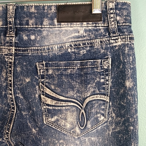 Twentyone Black Bleach Effects Straight Stretch Size 7/8R jeans - Picture 10 of 16